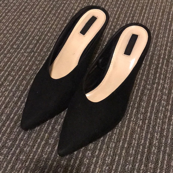 High heels - Picture 1 of 2